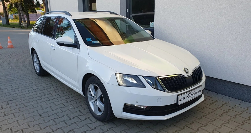 Skoda Octavia cena 37300 przebieg: 196000, rok produkcji 2019 z Augustów małe 277